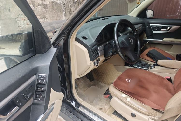 Used Mercedes-Benz GLK-Class 2011 GLK 300 4MATIC Luxury Model Driver Seat