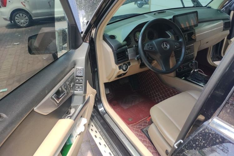 Used Mercedes-Benz GLK-Class 2011 GLK 300 4MATIC Dynamic Model Driver Seat