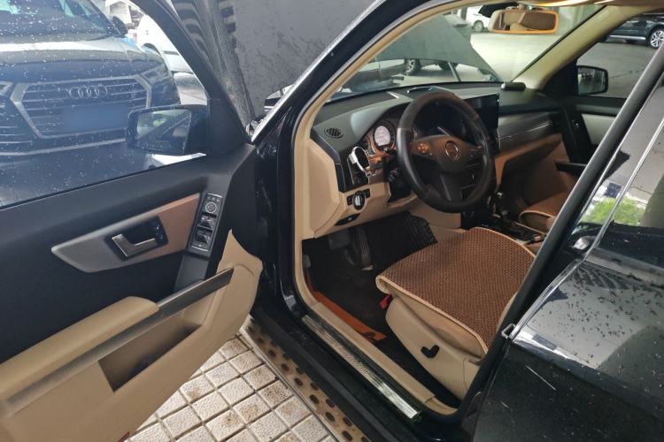 Used Mercedes-Benz GLK-Class 2011 GLK 300 4MATIC Dynamic Model Driver Seat