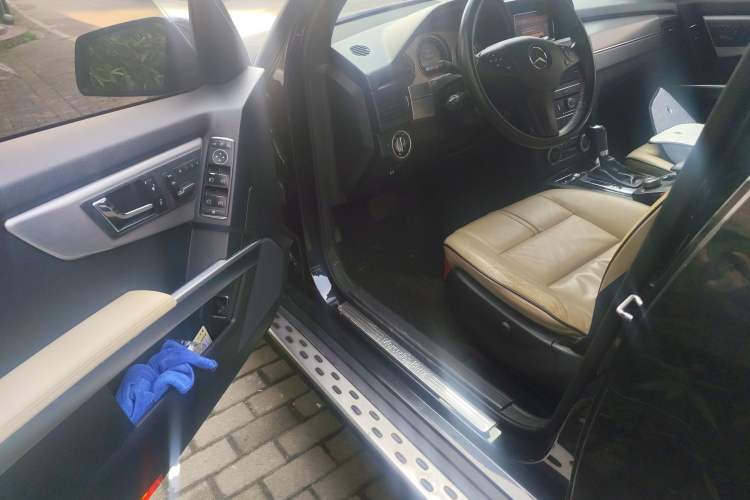 Used Mercedes-Benz GLK-Class 2011 GLK 350 4MATIC Driver Seat