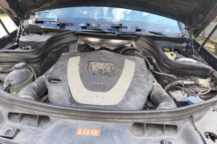 Used Mercedes-Benz GLK-Class 2011 GLK 300 4MATIC Luxury Model Engine Bay Left