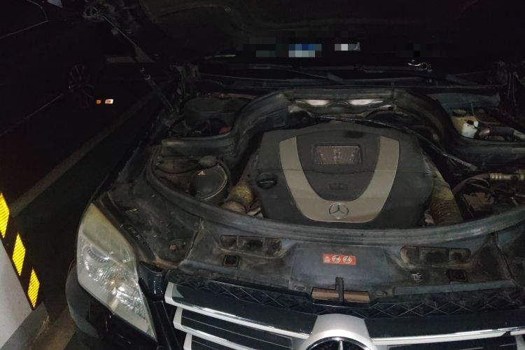 Used Mercedes-Benz GLK-Class 2011 GLK 350 4MATIC Engine Bay Right