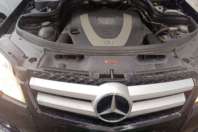 Used Mercedes-Benz GLK-Class 2011 GLK 300 4MATIC Dynamic Model Engine Bay