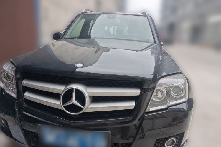 Used Mercedes-Benz GLK-Class 2011 GLK 300 4MATIC Luxury Model Front