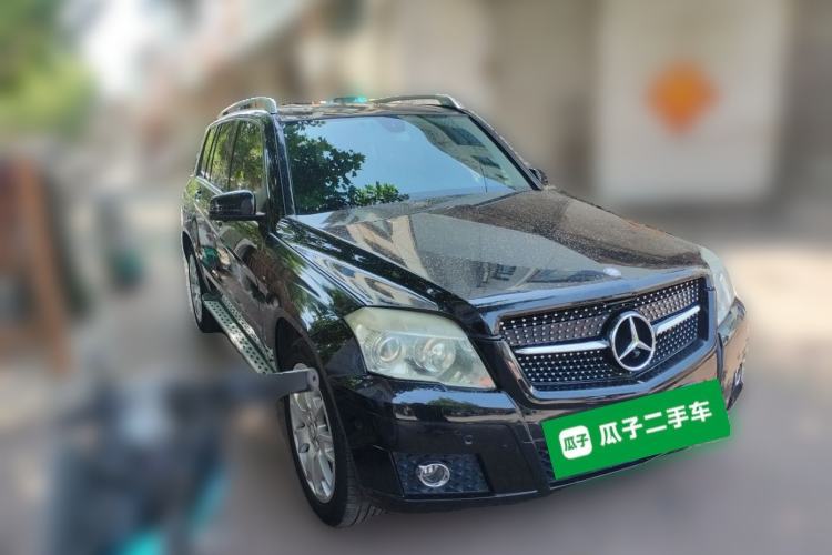 Used Mercedes-Benz GLK-Class 2011 GLK 300 4MATIC Dynamic Model Front Right 45 Deg