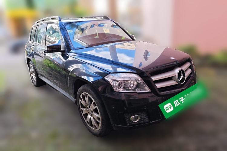 Used Mercedes-Benz GLK-Class 2011 GLK 300 4MATIC Dynamic Model Front Right 45 Deg