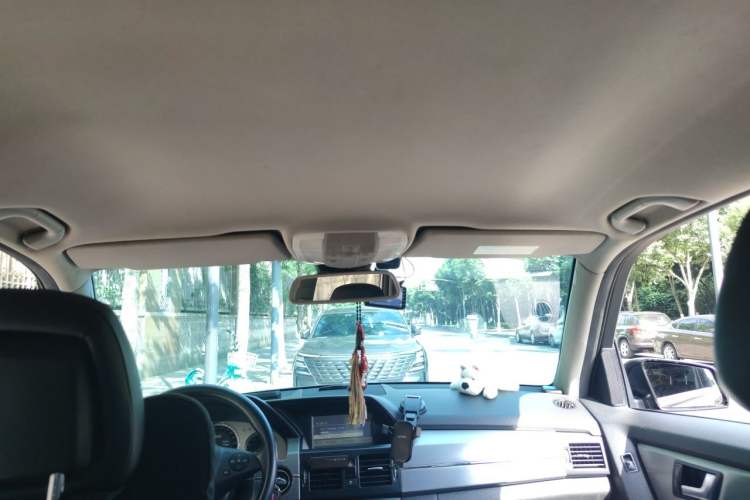 Used Mercedes-Benz GLK-Class 2011 GLK 300 4MATIC Dynamic Model Headliner
