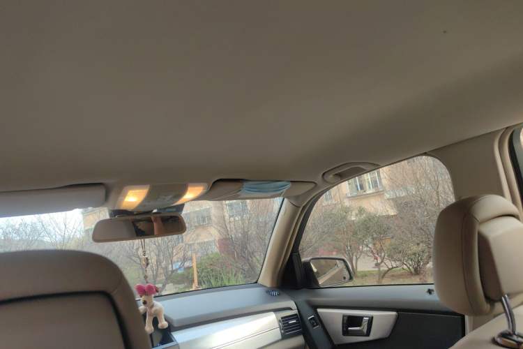 Used Mercedes-Benz GLK-Class 2011 GLK 300 4MATIC Dynamic Model Headliner