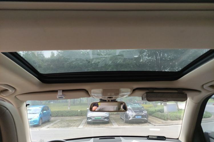 Used Mercedes-Benz GLK-Class 2011 GLK 300 4MATIC Fashion Model Headliner