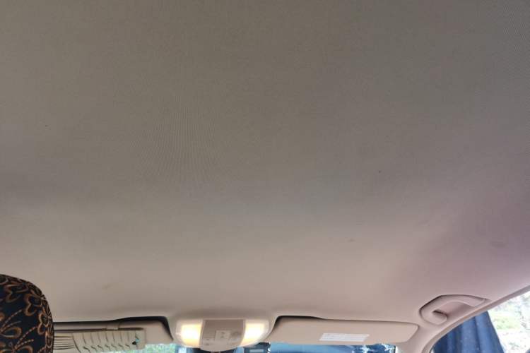 Used Mercedes-Benz GLK-Class 2011 GLK 300 4MATIC Dynamic Model Headliner