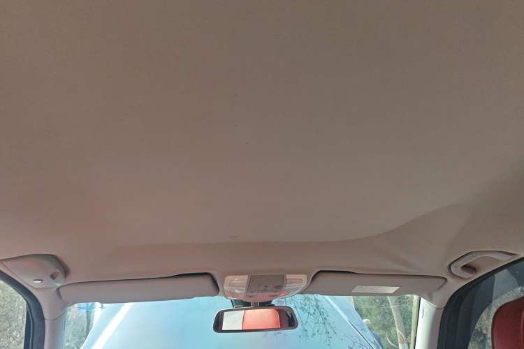 Used Mercedes-Benz GLK-Class 2011 GLK 300 4MATIC Dynamic Model Headliner