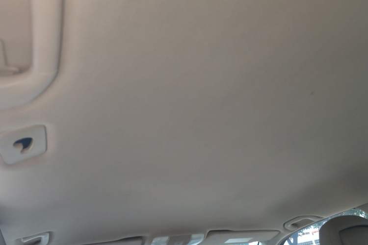 Used Mercedes-Benz GLK-Class 2011 GLK 300 4MATIC Dynamic Model Headliner