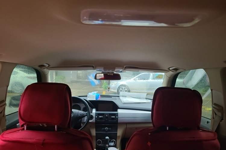 Used Mercedes-Benz GLK-Class 2011 GLK 300 4MATIC Dynamic Model Headliner