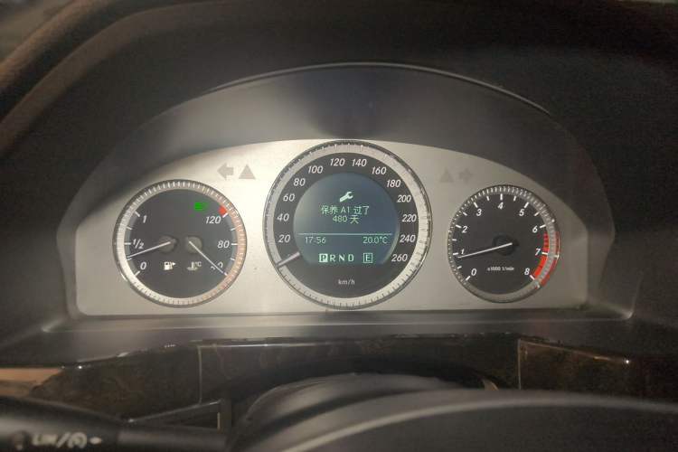 Used Mercedes-Benz GLK-Class 2011 GLK 300 4MATIC Fashion Model Instrument Cluster