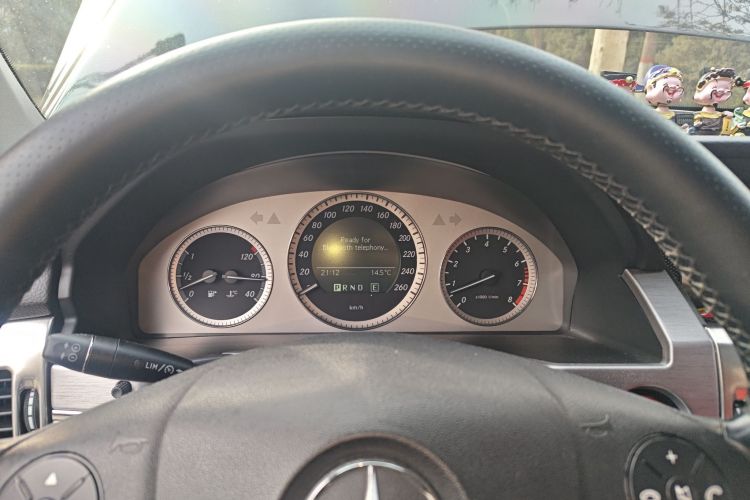 Used Mercedes-Benz GLK-Class 2011 GLK 300 4MATIC Dynamic Model Instrument Cluster