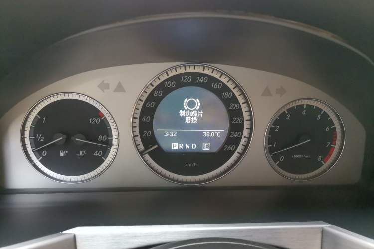 Used Mercedes-Benz GLK-Class 2011 GLK 300 4MATIC Dynamic Model Instrument Cluster