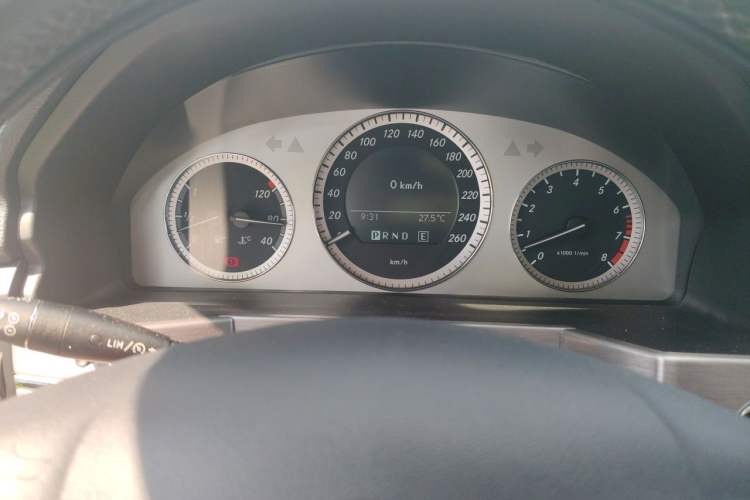 Used Mercedes-Benz GLK-Class 2011 GLK 300 4MATIC Dynamic Model Instrument Cluster
