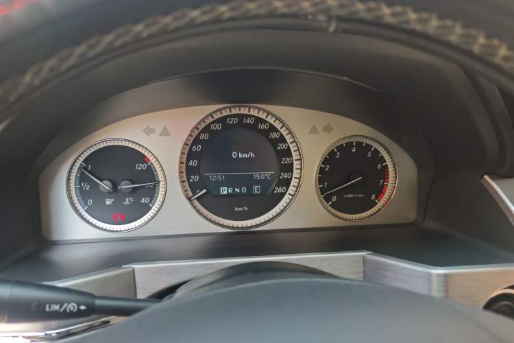 Used Mercedes-Benz GLK-Class 2011 GLK 300 4MATIC Dynamic Model Instrument Cluster