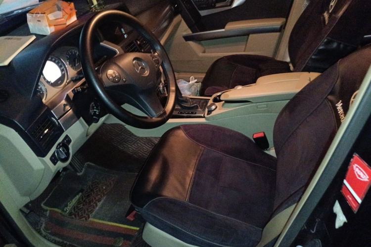 Used Mercedes-Benz GLK-Class 2011 GLK 300 4MATIC Dynamic Model Left Front Seat