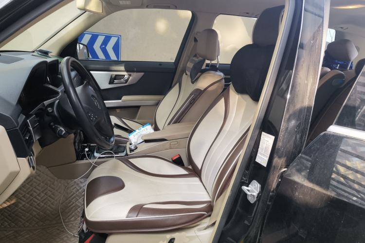 Used Mercedes-Benz GLK-Class 2011 GLK 300 4MATIC Dynamic Model Left Front Seat