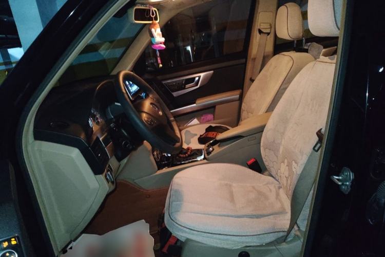 Used Mercedes-Benz GLK-Class 2011 GLK 300 4MATIC Fashion Model Left Front Seat