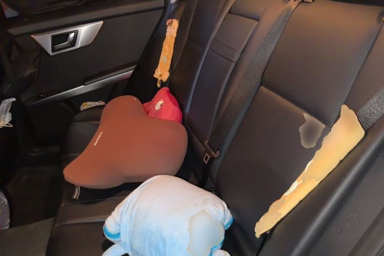Used Mercedes-Benz GLK-Class 2011 GLK 300 4MATIC Fashion Model Left Rear Seat