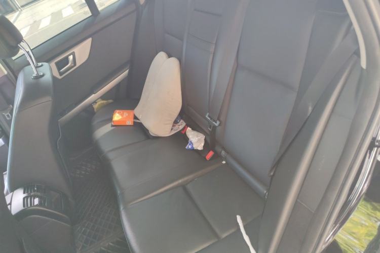 Used Mercedes-Benz GLK-Class 2011 GLK 300 4MATIC Dynamic Model Left Rear Seat