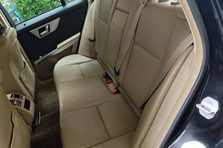 Used Mercedes-Benz GLK-Class 2011 GLK 300 4MATIC Dynamic Model Left Rear Seat