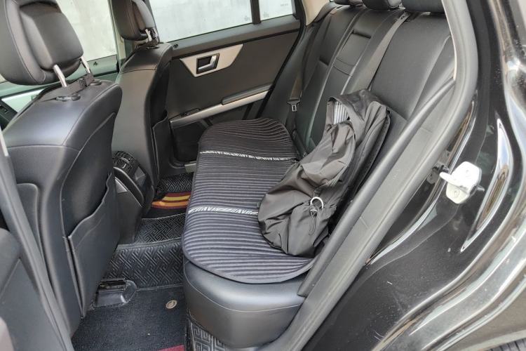 Used Mercedes-Benz GLK-Class 2011 GLK 300 4MATIC Dynamic Model Left Rear Seat