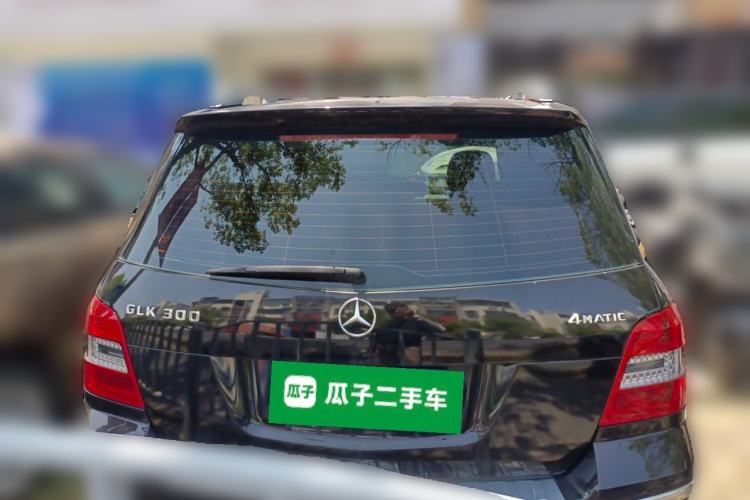 Used Mercedes-Benz GLK-Class 2011 GLK 300 4MATIC Fashion Model Rear