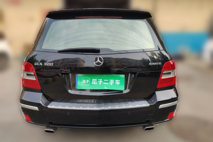 Used Mercedes-Benz GLK-Class 2011 GLK 300 4MATIC Luxury Model Rear