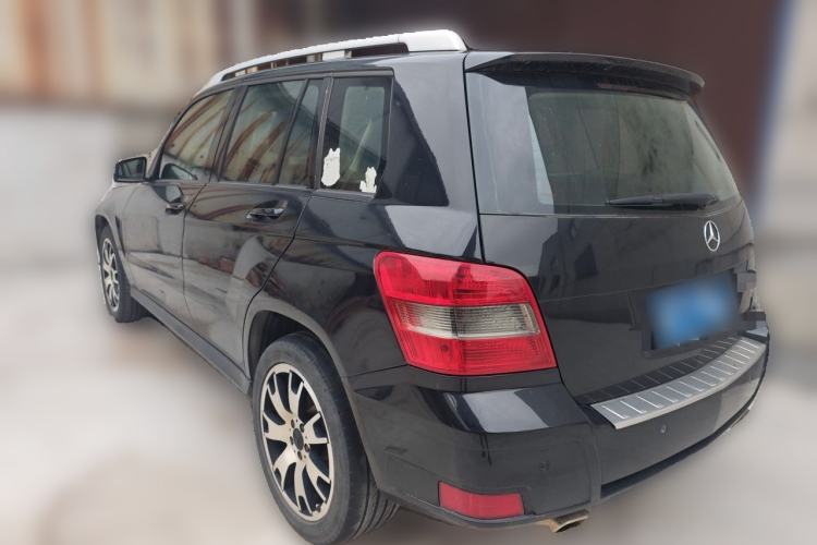 Used Mercedes-Benz GLK-Class 2011 GLK 300 4MATIC Luxury Model Rear Left 45 Deg