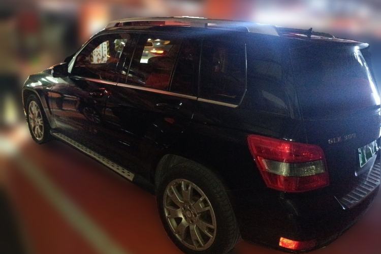 Used Mercedes-Benz GLK-Class 2011 GLK 300 4MATIC Dynamic Model Rear Left 45 Deg