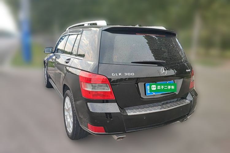 Used Mercedes-Benz GLK-Class 2011 GLK 300 4MATIC Fashion Model Rear Left 45 Deg