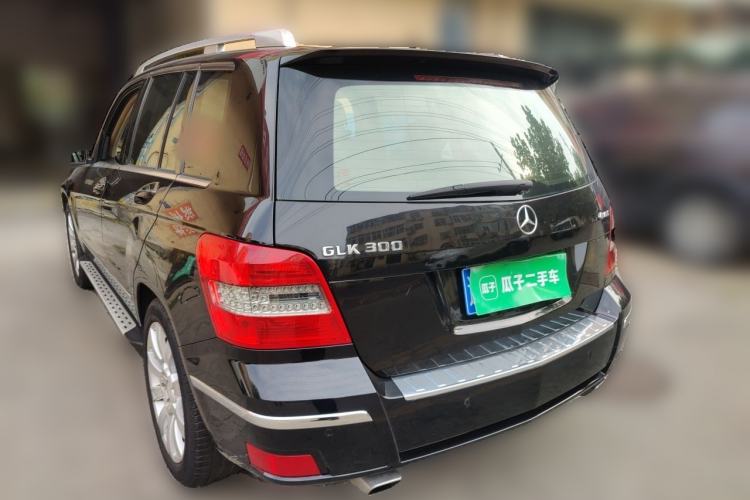 Used Mercedes-Benz GLK-Class 2011 GLK 300 4MATIC Luxury Model Rear Left 45 Deg