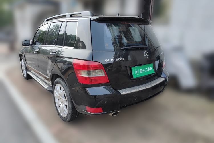 Used Mercedes-Benz GLK-Class 2011 GLK 300 4MATIC Dynamic Model Rear Left 45 Deg