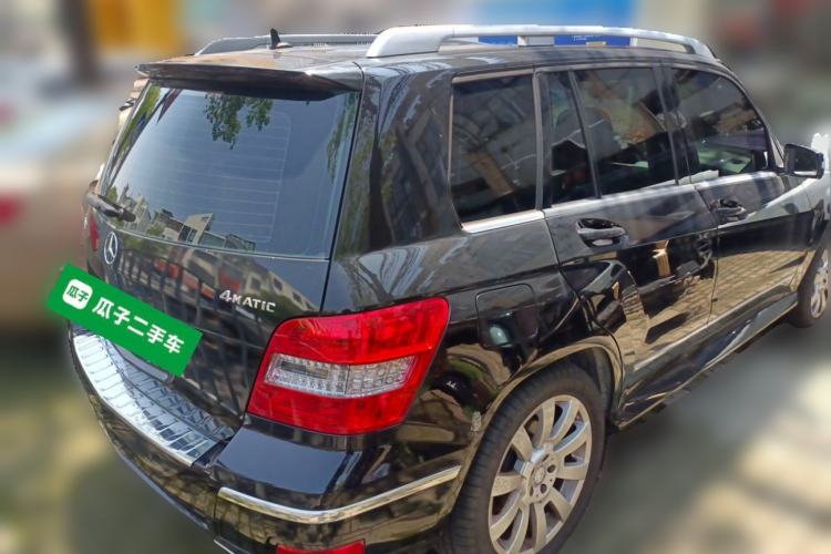 Used Mercedes-Benz GLK-Class 2011 GLK 300 4MATIC Fashion Model Rear Right 45 Deg