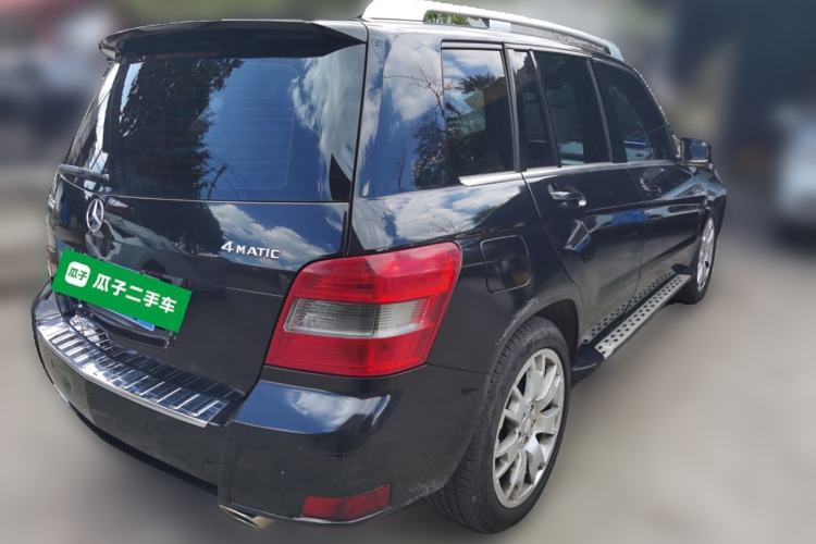 Used Mercedes-Benz GLK-Class 2011 GLK 300 4MATIC Dynamic Model Rear Right 45 Deg