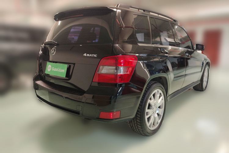 Used Mercedes-Benz GLK-Class 2011 GLK 300 4MATIC Dynamic Model Rear Right 45 Deg