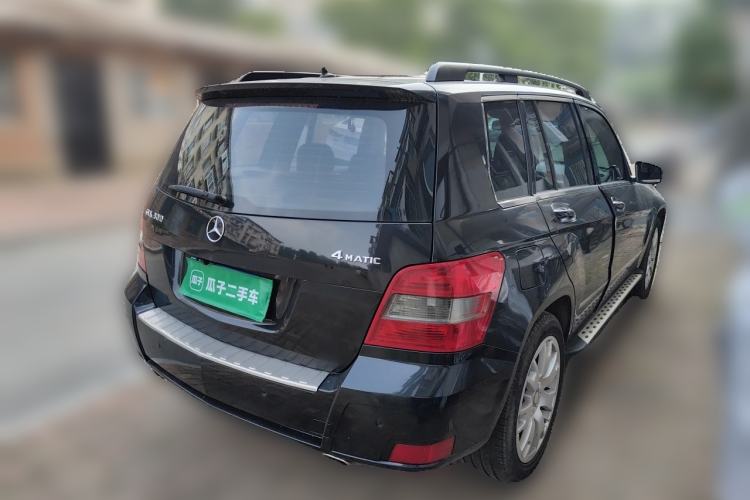 Used Mercedes-Benz GLK-Class 2011 GLK 300 4MATIC Dynamic Model Rear Right 45 Deg