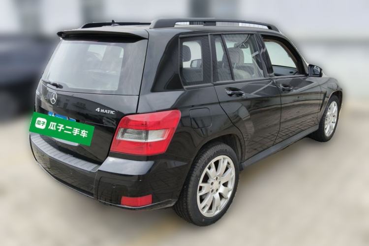 Used Mercedes-Benz GLK-Class 2011 GLK 300 4MATIC Fashion Model Rear Right 45 Deg