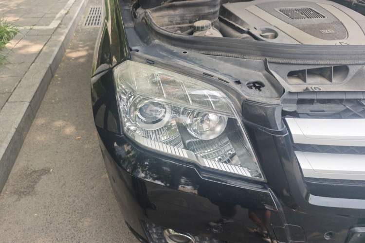 Used Mercedes-Benz GLK-Class 2011 GLK 300 4MATIC Dynamic Model Right Front Headlight