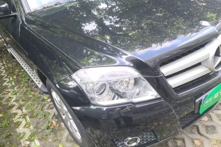 Used Mercedes-Benz GLK-Class 2011 GLK 300 4MATIC Fashion Model Right Front Headlight