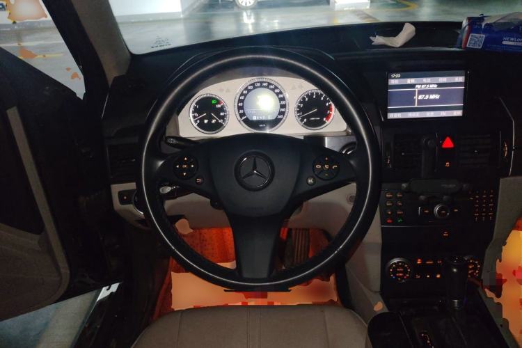 Used Mercedes-Benz GLK-Class 2011 GLK 350 4MATIC Steering Wheel