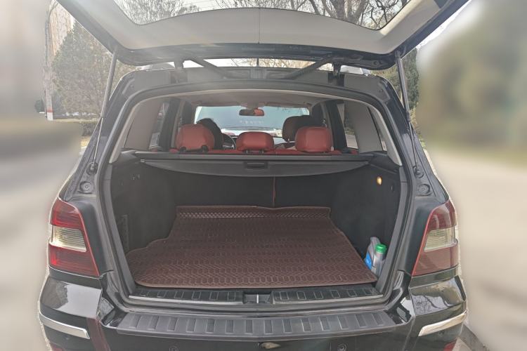 Used Mercedes-Benz GLK-Class 2011 GLK 300 4MATIC Dynamic Model Trunk
