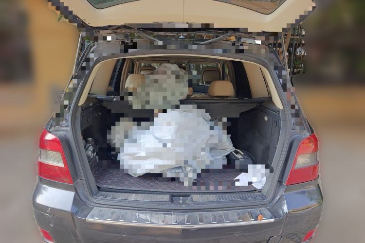 Used Mercedes-Benz GLK-Class 2011 GLK 300 4MATIC Fashion Model Trunk