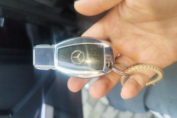 Used Mercedes-Benz GLK-Class 2011 GLK 350 4MATIC Vehicle Key