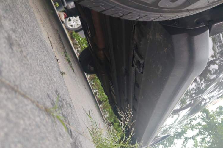 Used Mercedes-Benz GLK-Class 2011 GLK 300 4MATIC Fashion Model Chassis Front Left