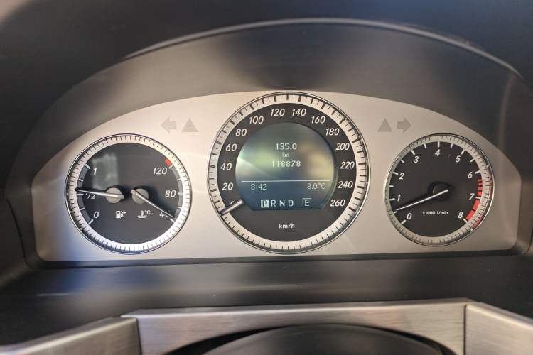 Used Mercedes-Benz GLK-Class 2011 GLK 300 4MATIC Fashion Model Instrument Cluster