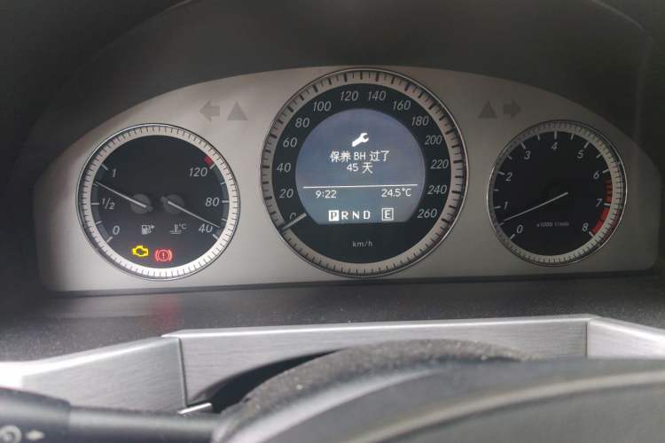 Used Mercedes-Benz GLK-Class 2011 GLK 300 4MATIC Fashion Model Instrument Cluster